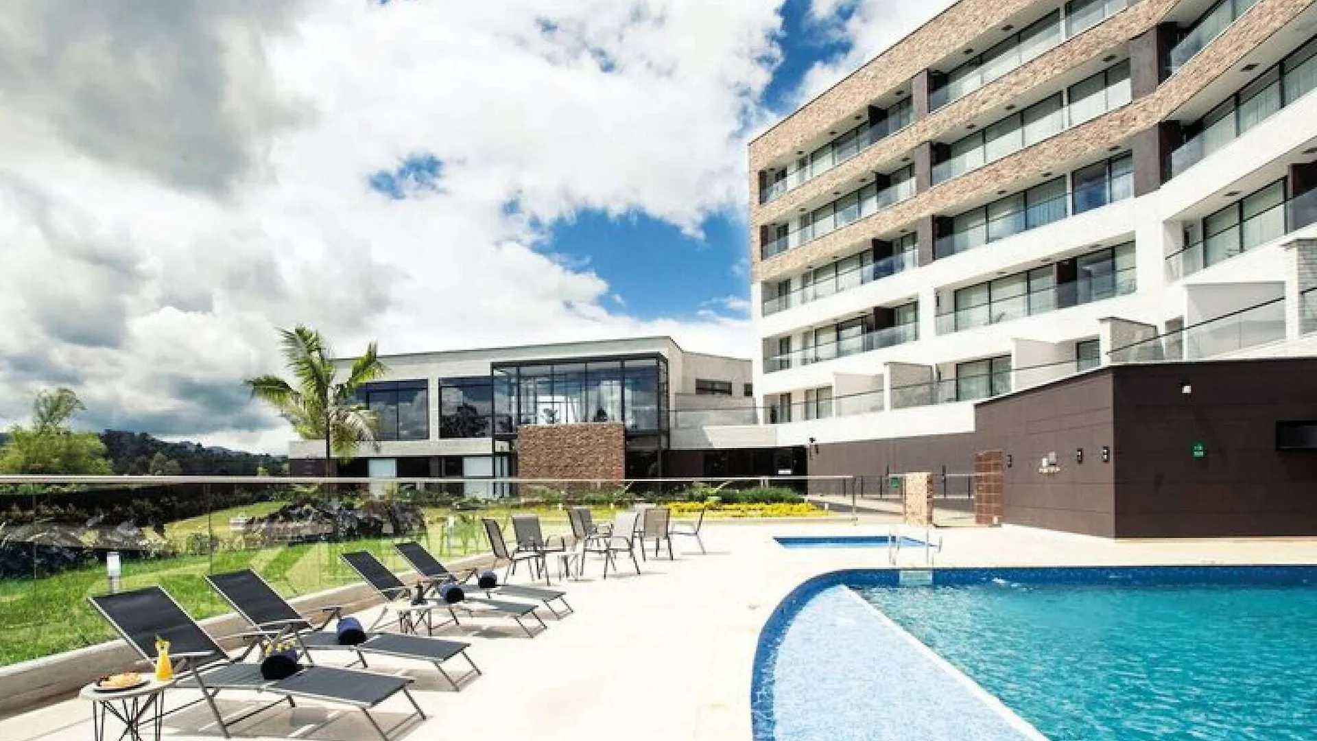 Hotel Lagoon Rionegro